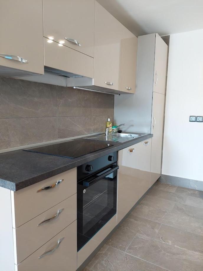 Apartma Zirovnik Cerklje na Gorenjskem Kültér fotó